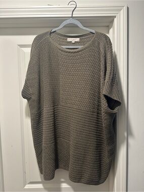 LOFT Taupe Waffle-Knit Short Sleeve Crewneck Sweater